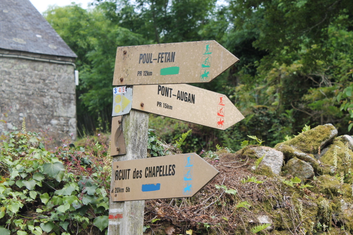 Panneaux de randonnée